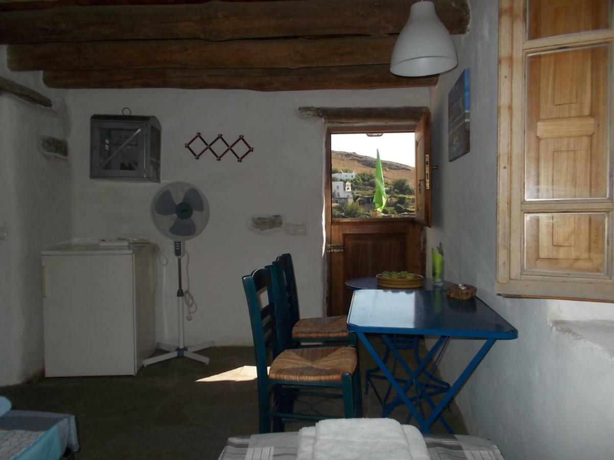 Cyclades Olive Museum'S Guest House Pitrofos Buitenkant foto