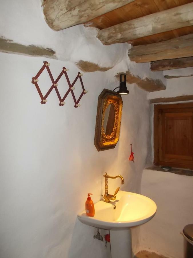 Cyclades Olive Museum'S Guest House Pitrofos Buitenkant foto