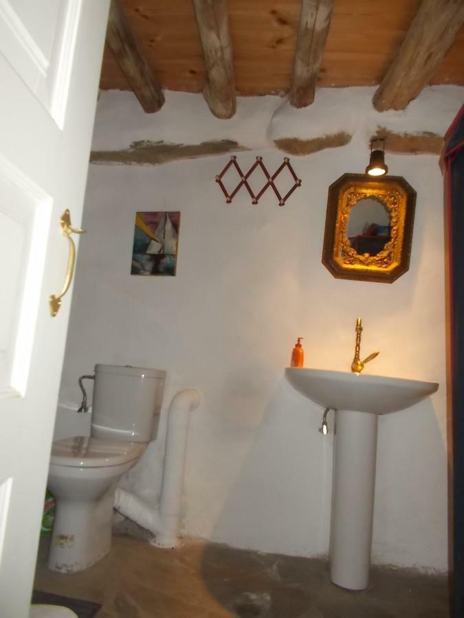 Cyclades Olive Museum'S Guest House Pitrofos Buitenkant foto