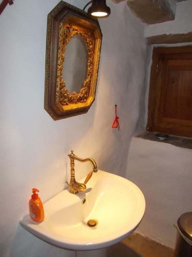 Cyclades Olive Museum'S Guest House Pitrofos Buitenkant foto