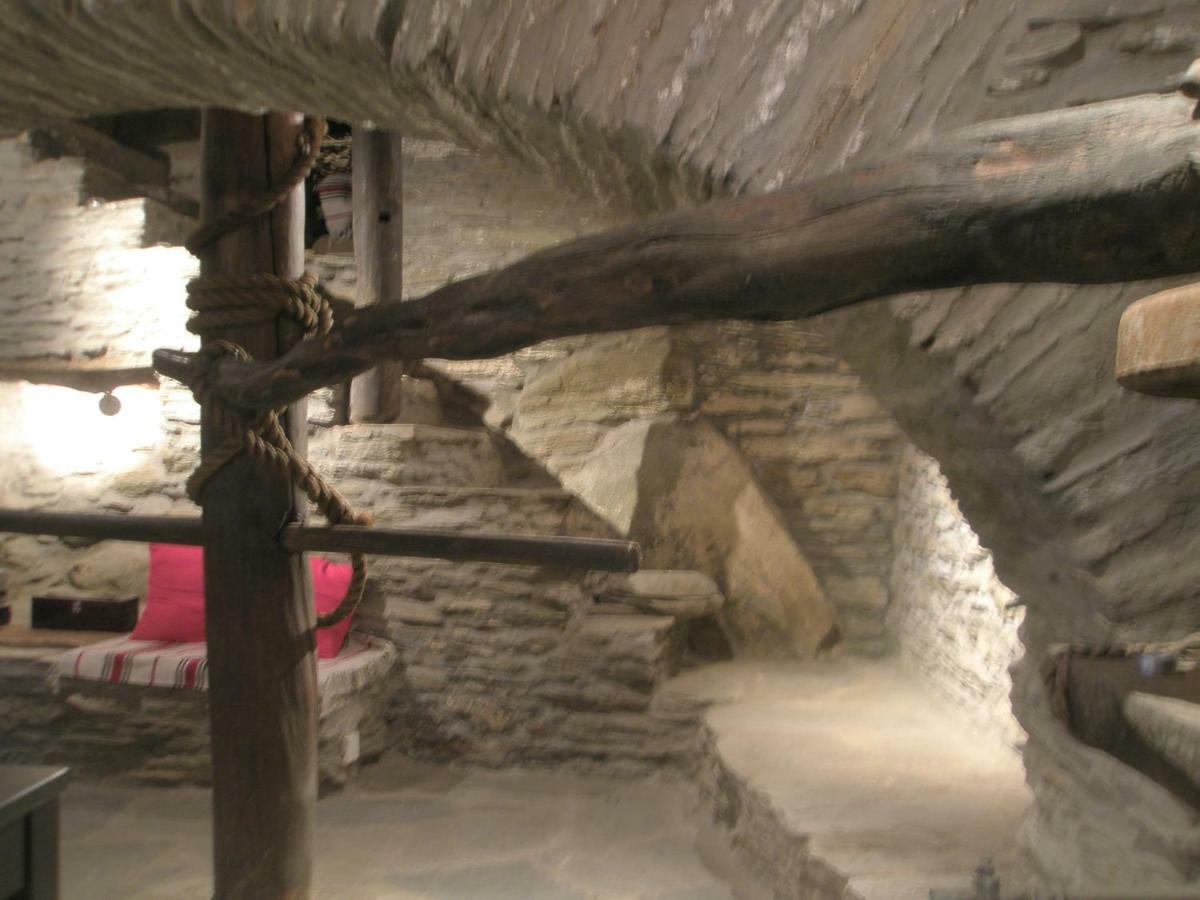 Cyclades Olive Museum'S Guest House Pitrofos Buitenkant foto